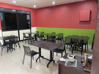 For Sale: Restaurant that receives around 200-250 customers daily located in Guntur.