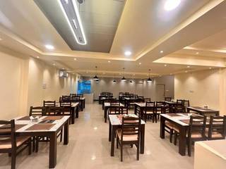 Non-operational Arabic cuisine restaurant, operational for 4 months with a seating capacity of 50.