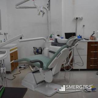 For Sale: Dental clinic located in a prime area receiving 7-8 patients daily.