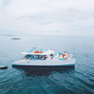 For Sale: Yacht charter company that owns and operates a catamaran day cruiser in Mactan.