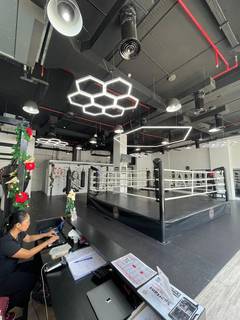 Established high-end boxing gym in Dubai, with a prime location, offering subscription memberships.