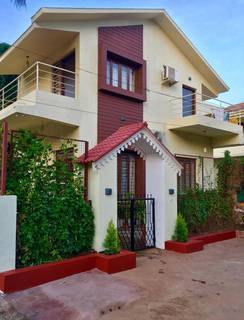 Hotel (2Villa - 4BHK) in Calangute North Goa having occupancy rate of 70%
