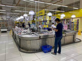 Meat retail shop brand with 17 outlets across different malls seeks investment for expansion.