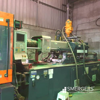 For Sale: Complete equipment of a 9-year-old injection molding plant occupying 3,000 sq. ft area.