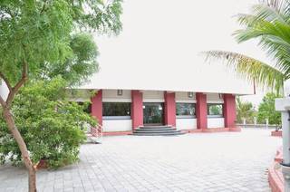It is a 100 seater restaurant on the outskirts of Vadodara with garden banquet area.