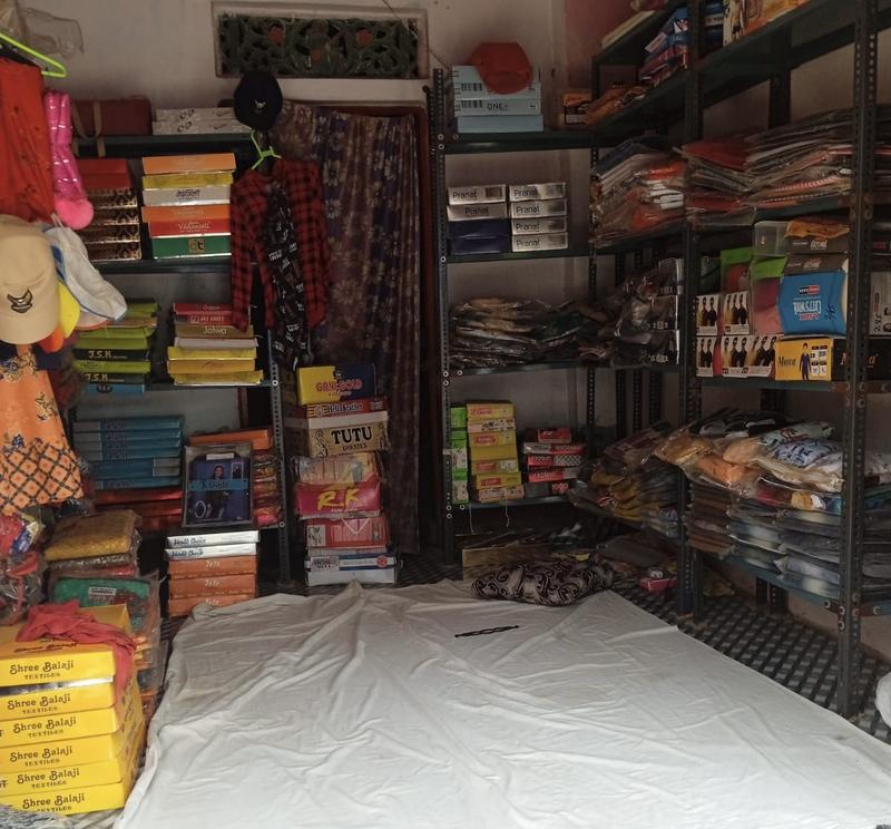Apparel Store Seeking Loan in Chandauli, India