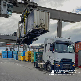 Business operating for over 20 years specializes in international intermodal freight.