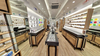 Multi-branded eyewear optical chain store with 22+ outlets for sale in Gujarat, India.