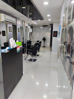 Unisex salon in Chennai with 3,000+ clients, offering diverse services and supported by moderate-sized workforce.