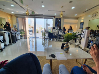 Urgent Sale - Luxurious aesthetic surgery center level C in Dubai.