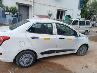 Investment opportunity: Hyderabad-based taxi business aiming to expand its fleet from 9 to 50 cars.